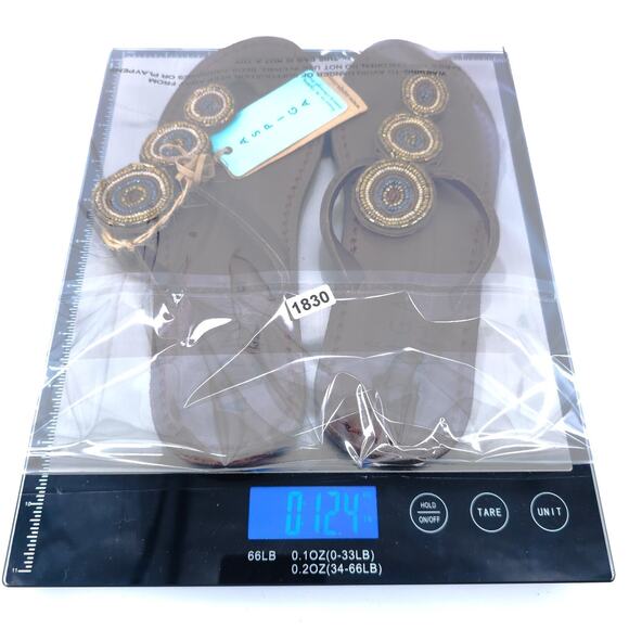 Aspiga Boho Quiet Luxe Handcraft Artsy Glass Beaded Medallion Leather Sandal 36 - Picture 9 of 9